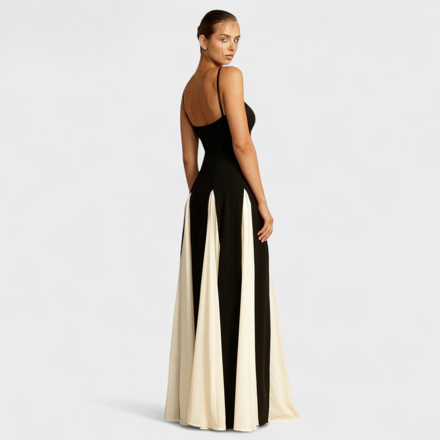 Gala Noir – Elegantne kleit - Liisi Valik
